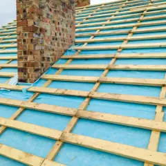 Jak układać dachówkę ceramiczną bez błędów i zbędnych kosztów