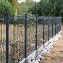 Jak zamontować ogrodzenie panelowe - uniknij najczęstszych błędów