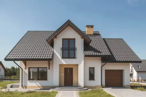 Dachówka cementowa czy ceramiczna – co wybrać, aby nie żałować?