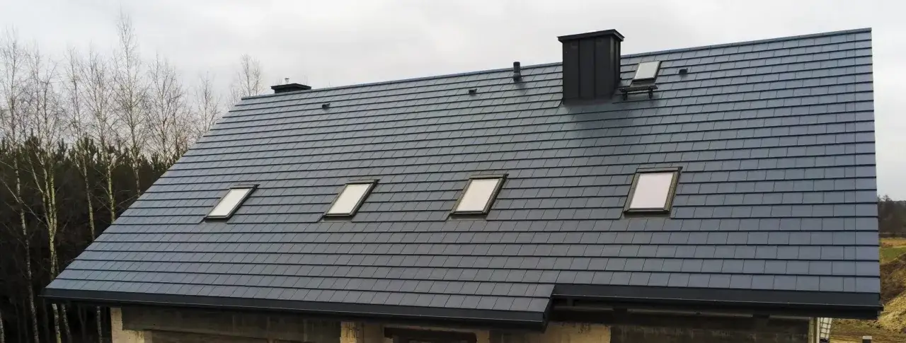 Zdjęcie Ile dachówek Braas na m2? Poznaj kluczowe informacje przed zakupem